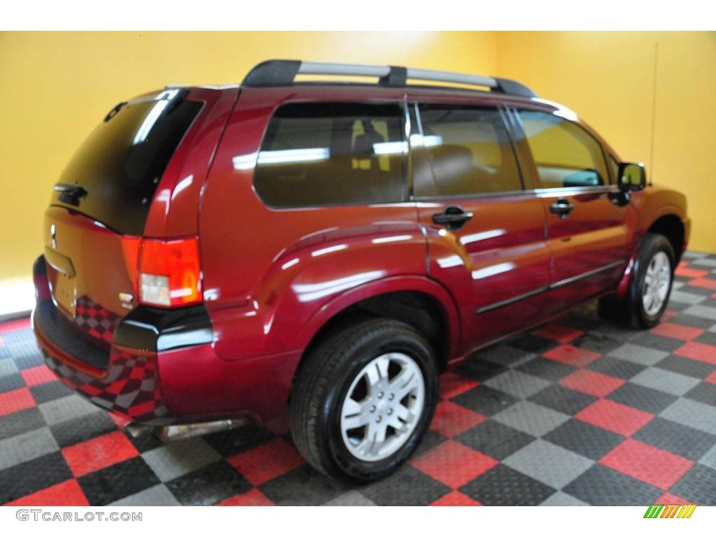 2004 Endeavor LS AWD - Ultra Red Pearl / Charcoal Gray photo #6