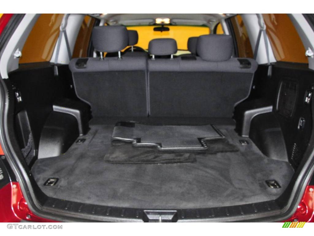 2004 Endeavor LS AWD - Ultra Red Pearl / Charcoal Gray photo #14