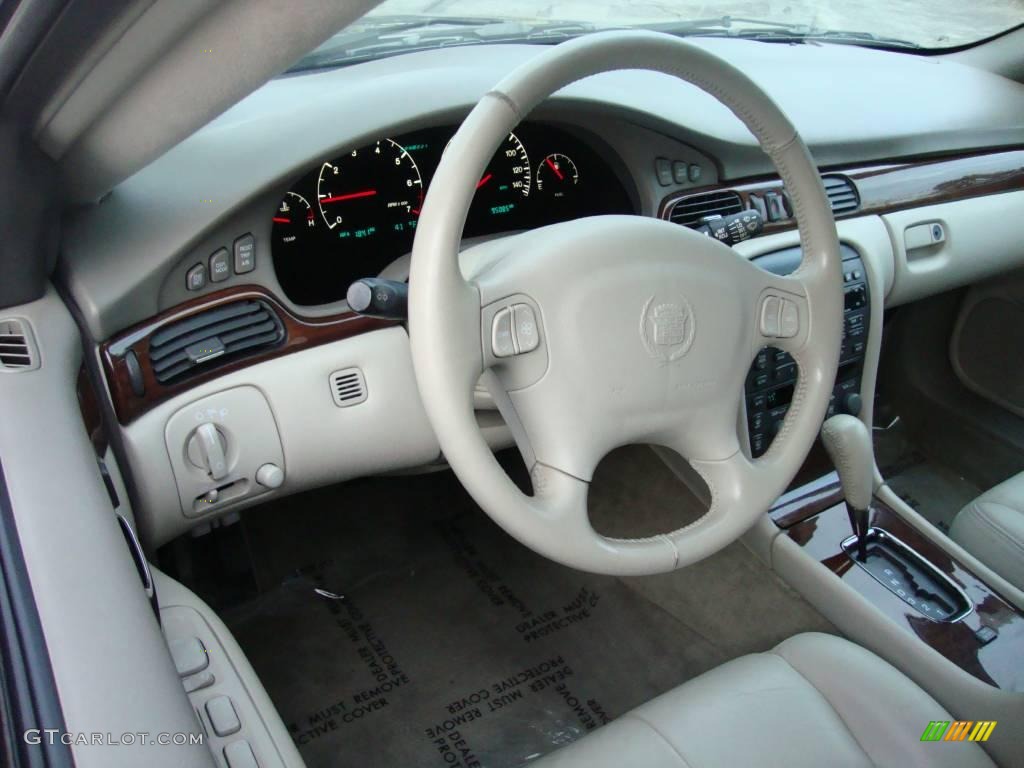 2000 Seville SLS - Bronzemist / Oatmeal photo #10