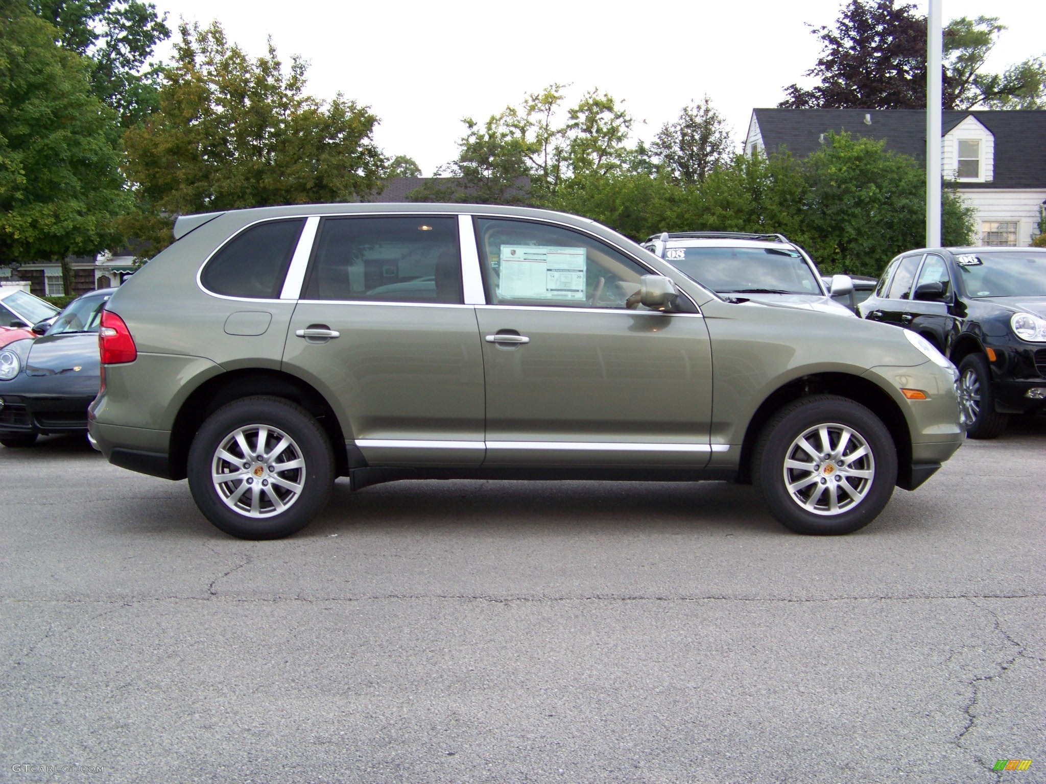 2008 Cayenne Tiptronic - Olive Green Metallic / Havanna/Sand Beige photo #5