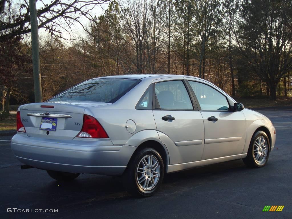 2000 Focus ZTS Sedan - CD Silver Metallic / Medium Graphite photo #4