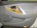 Super White - Camry XLE V6 Photo No. 15