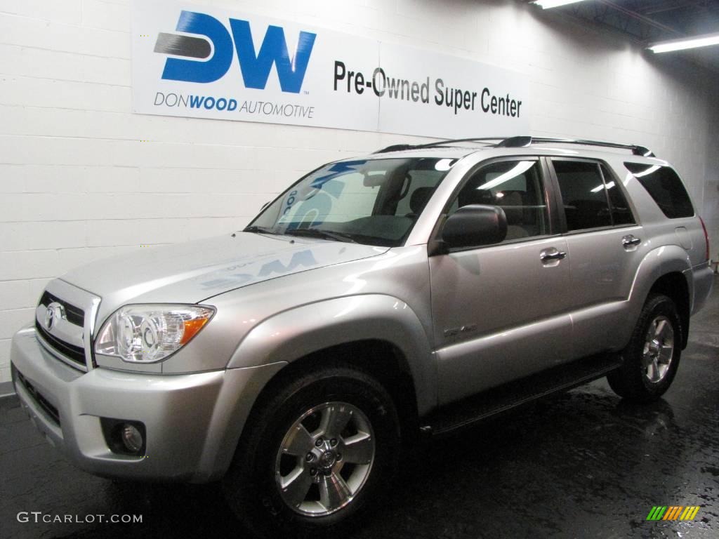 2007 4Runner SR5 4x4 - Titanium Metallic / Stone photo #2