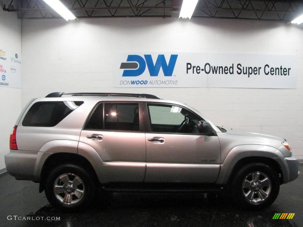 2007 4Runner SR5 4x4 - Titanium Metallic / Stone photo #6