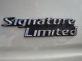 2006 Cashmere Tri-Coat Lincoln Town Car Signature Limited  photo #10