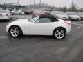 Pure White - Solstice Roadster Photo No. 17