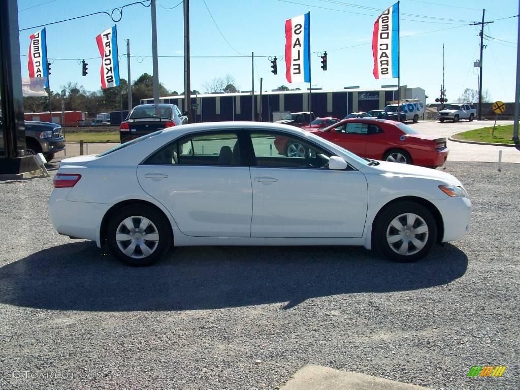 2008 Camry LE - Super White / Bisque photo #5