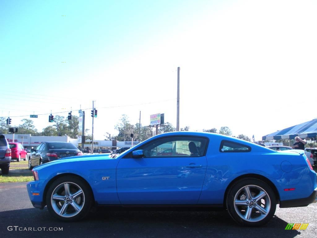 2010 Mustang GT Premium Coupe - Grabber Blue / Charcoal Black photo #2