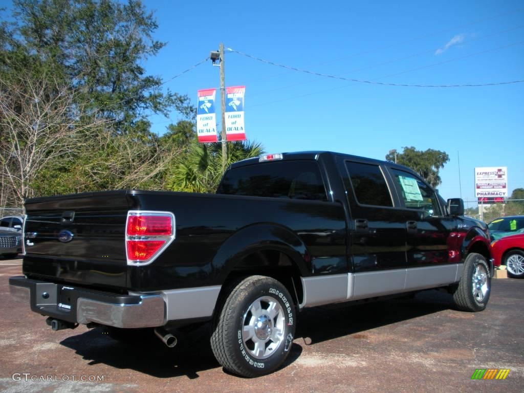 2010 F150 XLT SuperCrew - Tuxedo Black / Tan photo #3