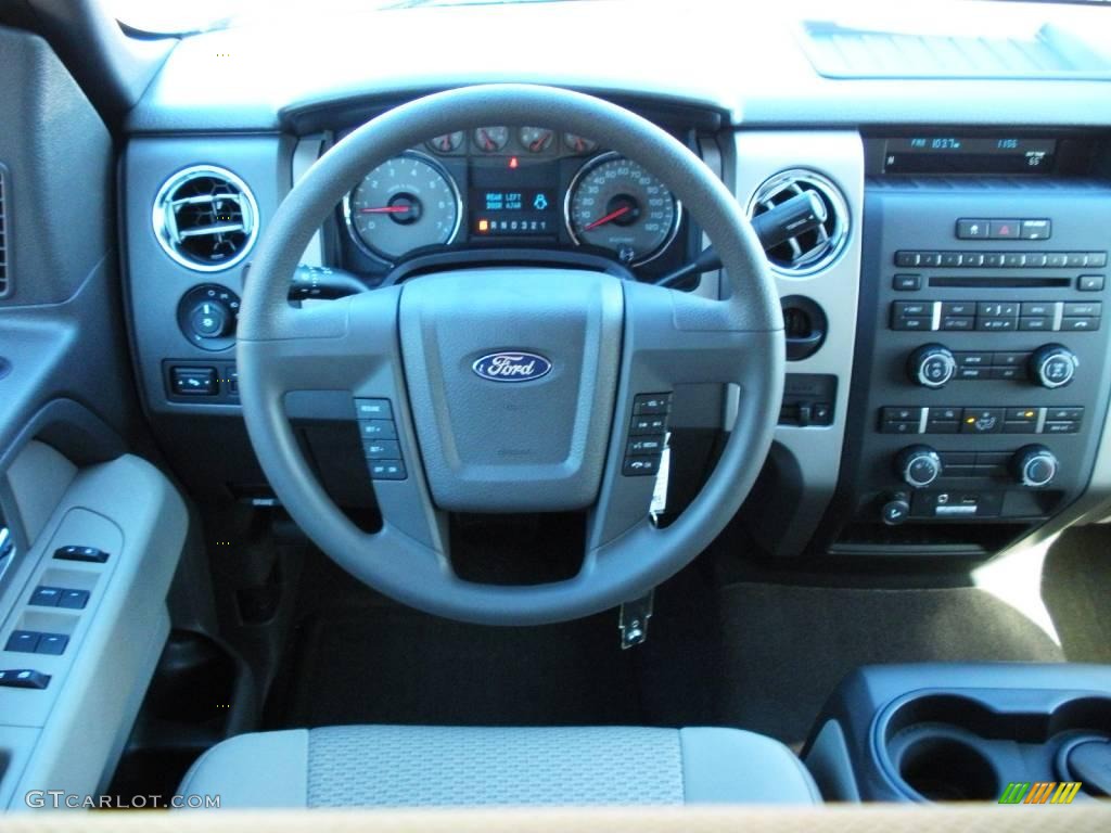 2010 F150 XLT SuperCrew - Tuxedo Black / Tan photo #6