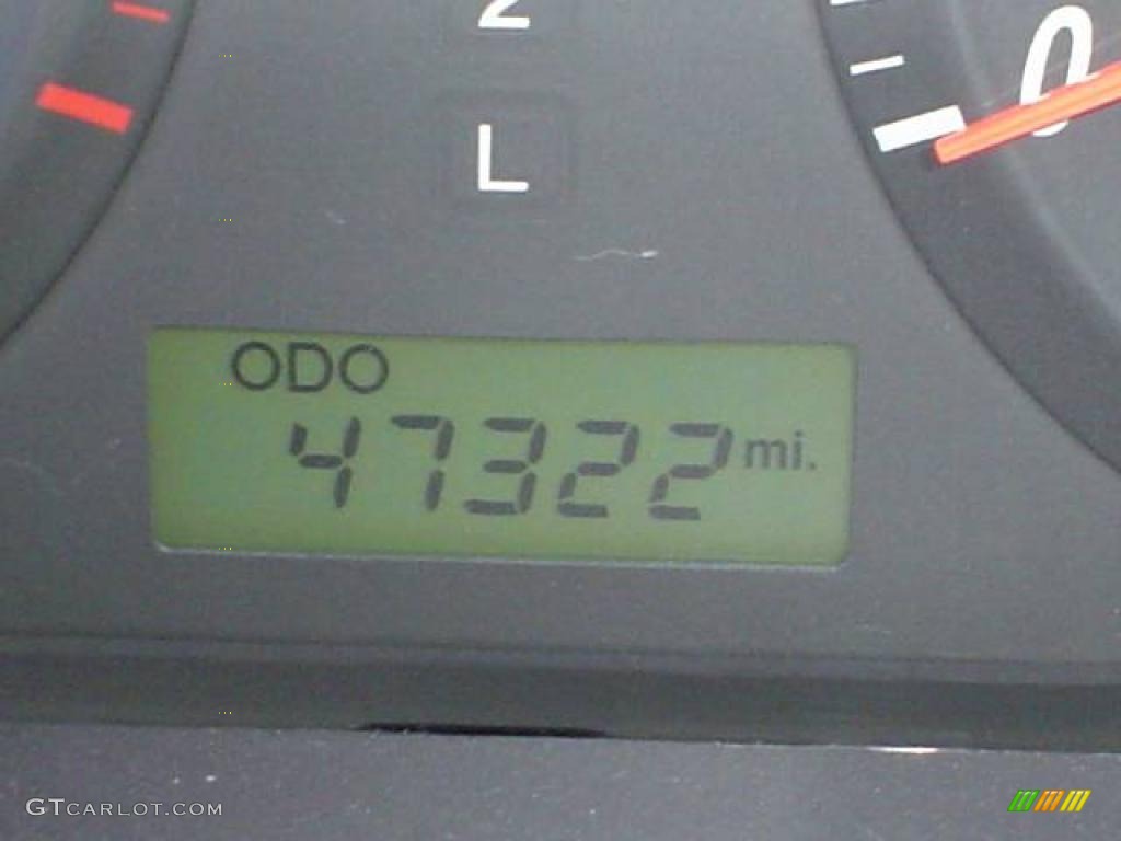 2004 Elantra GLS Sedan - Rally Red / Gray photo #25