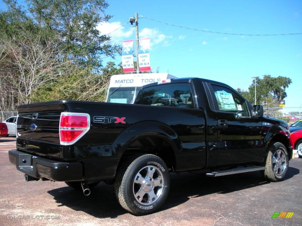 2010 F150 STX Regular Cab - Tuxedo Black / Medium Stone photo #3