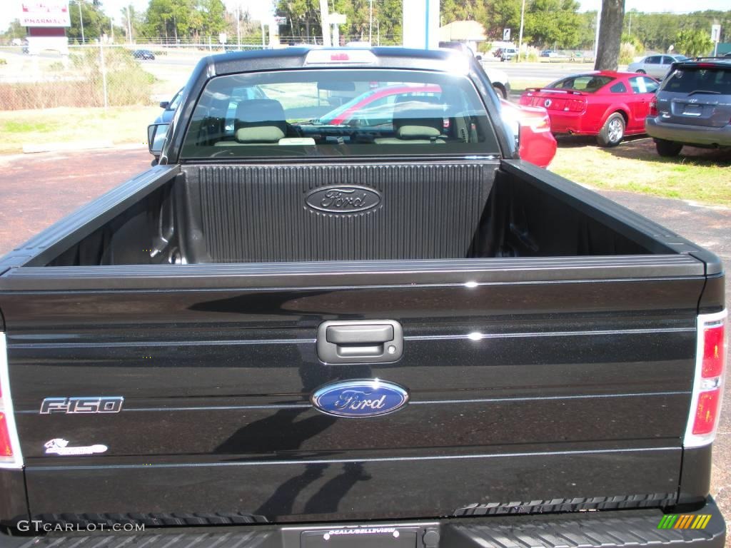 2010 F150 STX Regular Cab - Tuxedo Black / Medium Stone photo #7