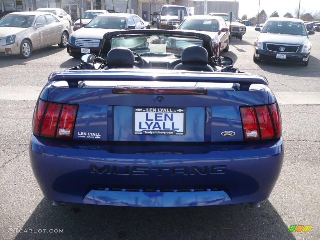 2004 Mustang V6 Convertible - Sonic Blue Metallic / Dark Charcoal photo #5
