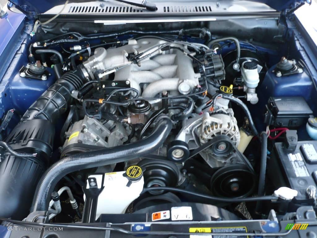 2004 Mustang V6 Convertible - Sonic Blue Metallic / Dark Charcoal photo #15