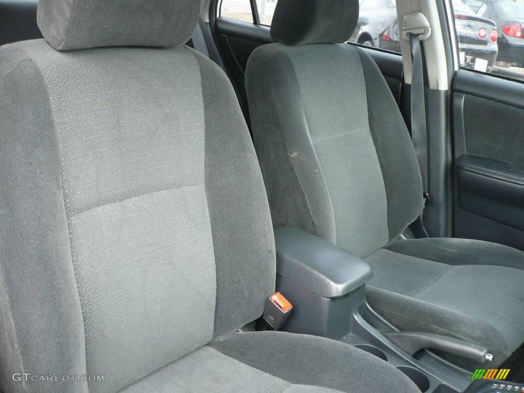 2003 Corolla S - Super White / Black photo #13