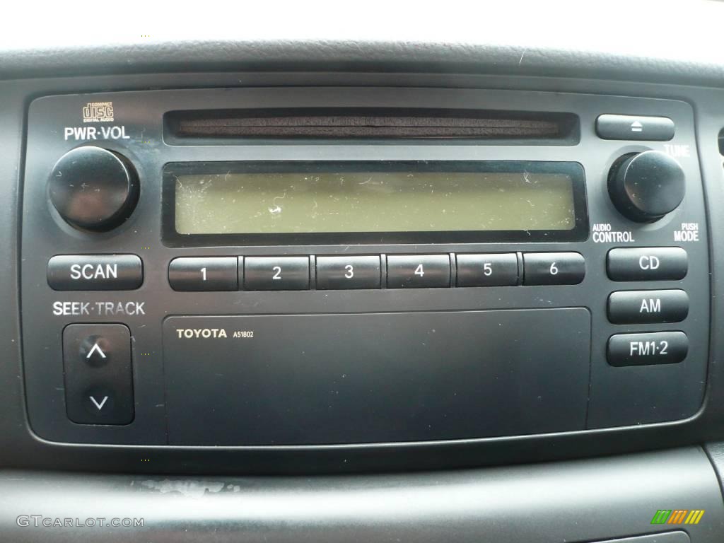 2003 Corolla S - Super White / Black photo #22