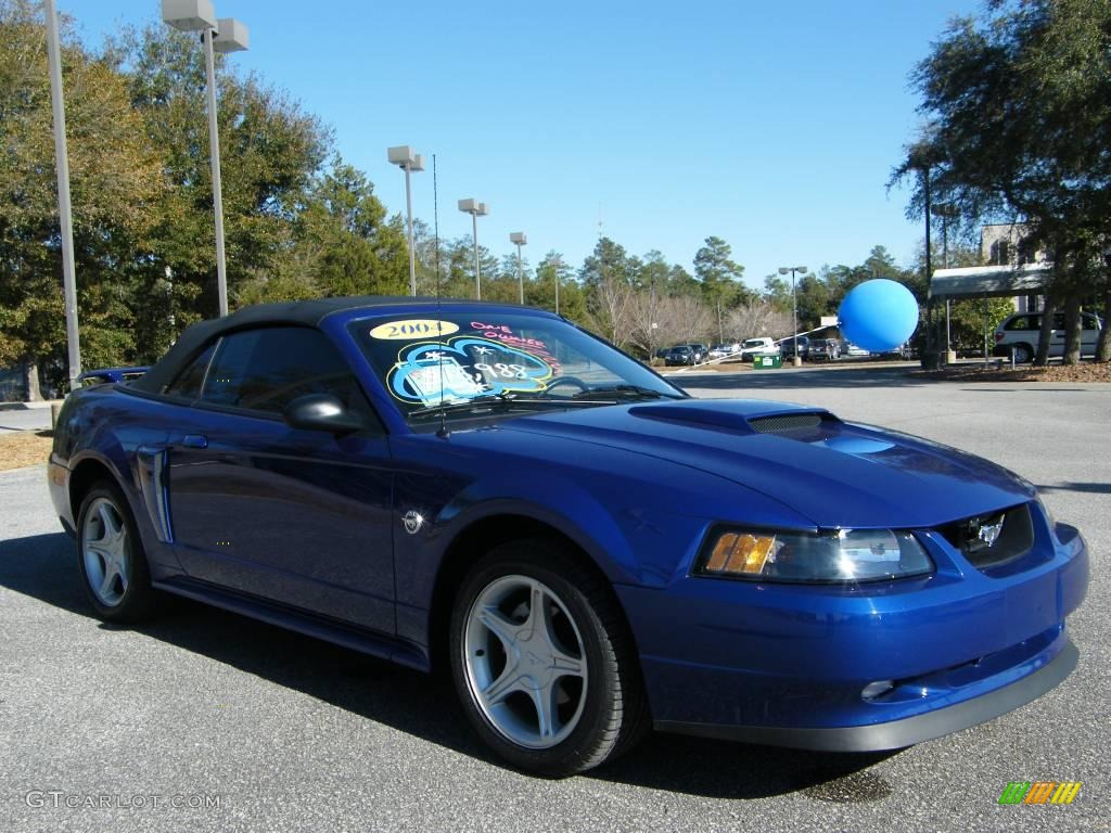 2004 Mustang GT Convertible - Sonic Blue Metallic / Dark Charcoal photo #6