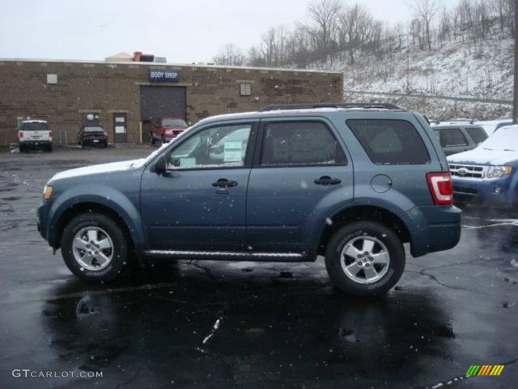 2010 Escape XLT 4WD - Steel Blue Metallic / Charcoal Black photo #6