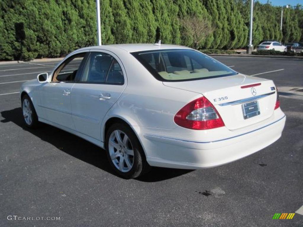 2008 E 350 Sedan - Arctic White / Cashmere photo #2