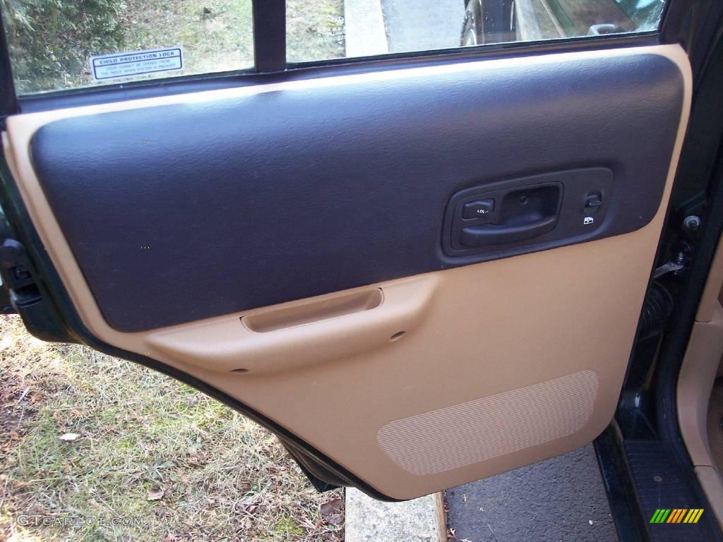 1997 Cherokee Sport - Moss Green Pearlcoat / Tan photo #34