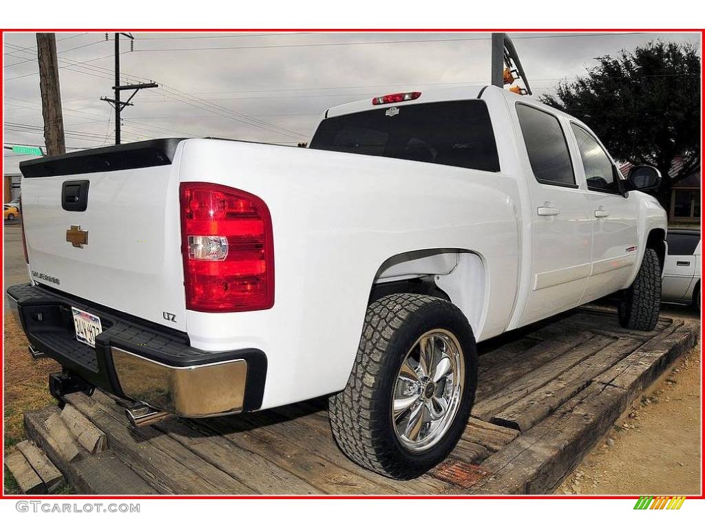 2008 Silverado 1500 LTZ Crew Cab 4x4 - Summit White / Ebony photo #7