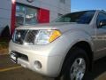 Silver Lightning Metallic - Pathfinder S 4x4 Photo No. 12
