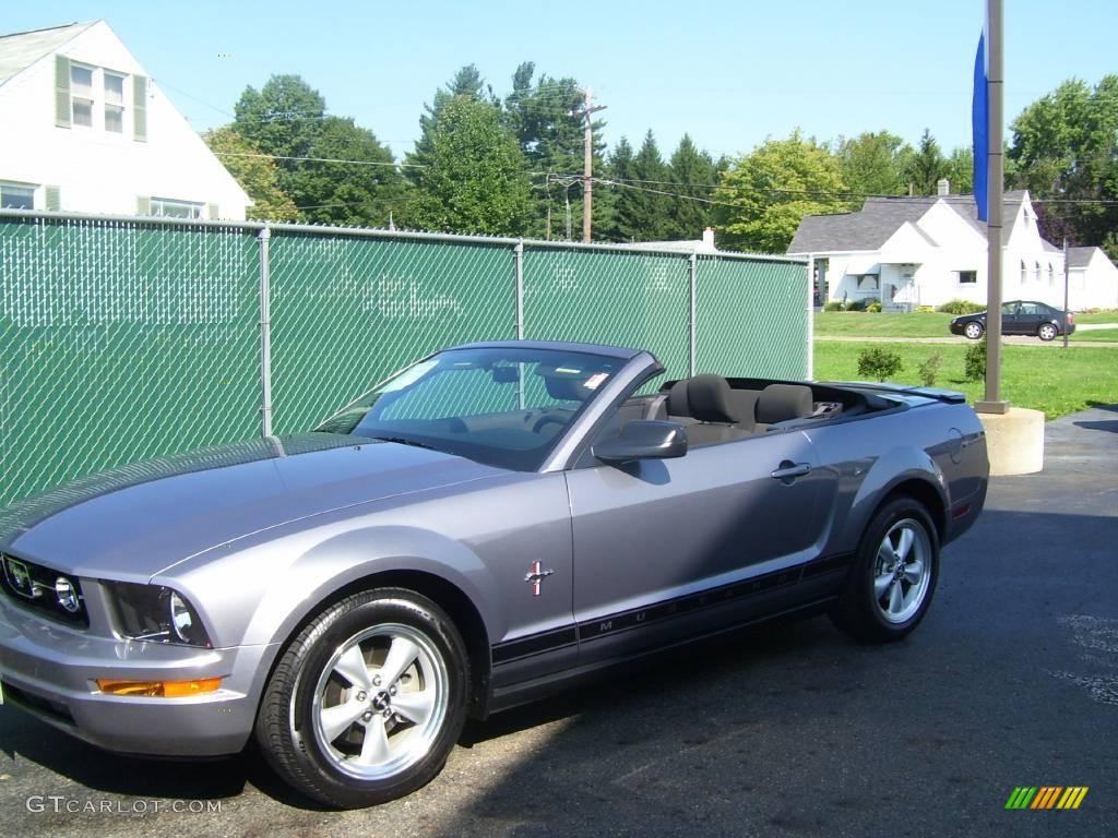 2007 Mustang V6 Premium Convertible - Windveil Blue Metallic / Black/Dove Accent photo #5