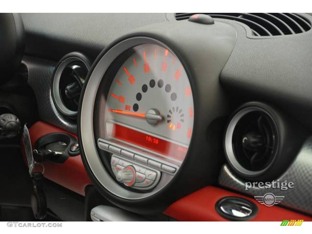 2007 Cooper S Hardtop - Chili Red / Grey/Carbon Black photo #16