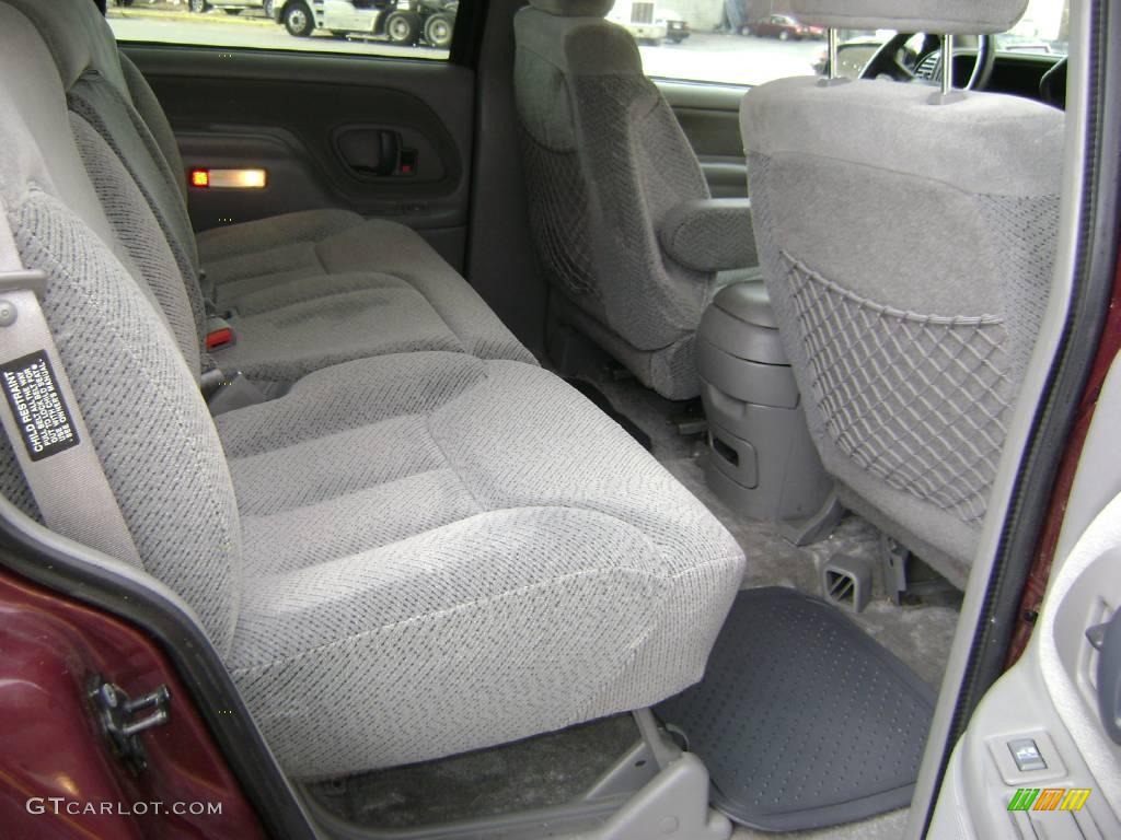 1999 Tahoe LS 4x4 - Dark Carmine Red Metallic / Gray photo #14