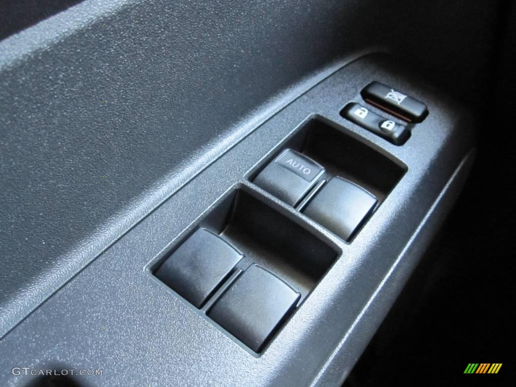 2009 xB  - Hypnotic Teal Mica / Dark Gray photo #9