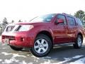Red Brick - Pathfinder SE 4x4 Photo No. 5
