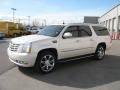 White Diamond - Escalade ESV AWD Photo No. 3