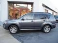 2010 Graphite Gray Pearl Mitsubishi Outlander SE  photo #2