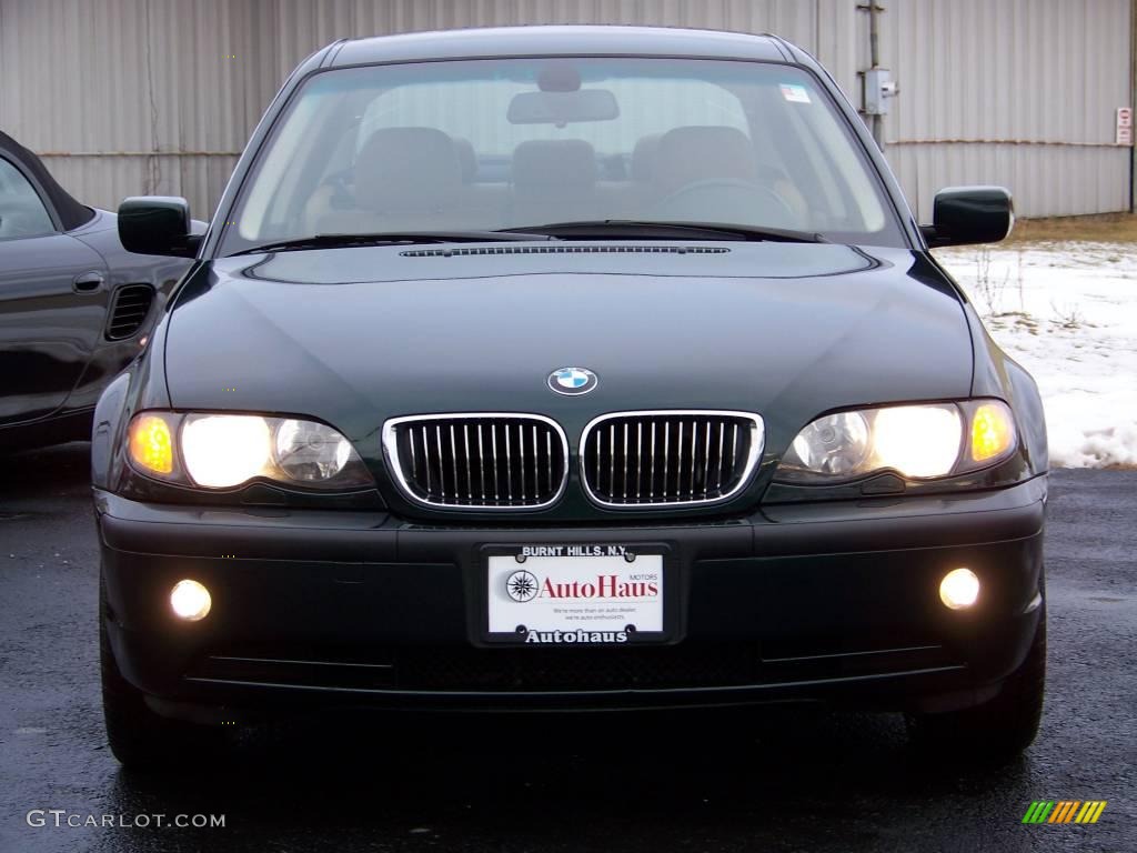 2004 3 Series 330xi Sedan - Oxford Green Metallic / Sand photo #31