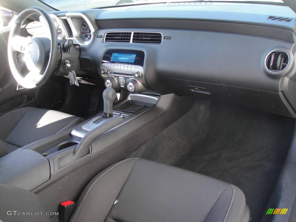 2010 Camaro LT Coupe - Black / Black photo #13