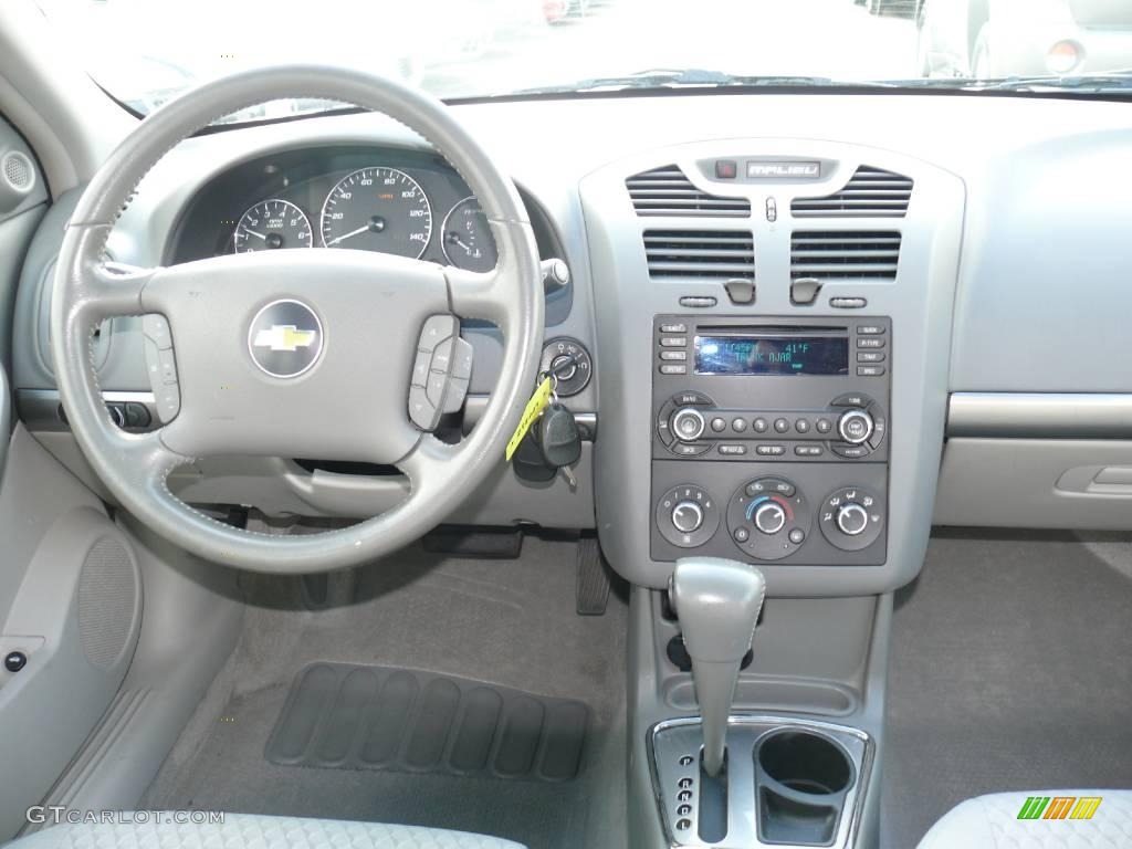 2006 Malibu LT V6 Sedan - Silverstone Metallic / Titanium Gray photo #9