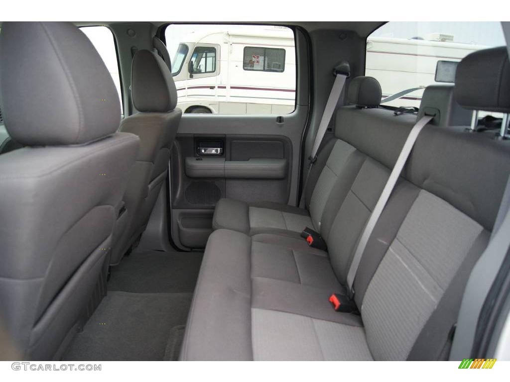 2005 F150 XLT SuperCrew 4x4 - Silver Metallic / Medium Flint/Dark Flint Grey photo #15