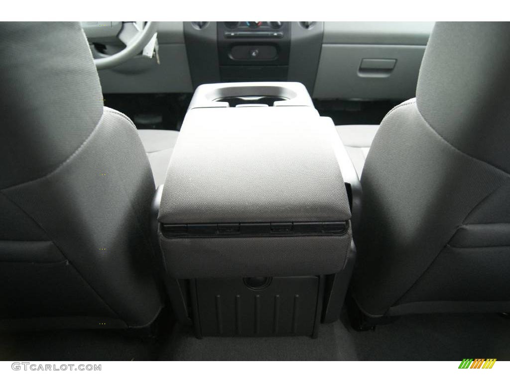 2005 F150 XLT SuperCrew 4x4 - Silver Metallic / Medium Flint/Dark Flint Grey photo #18