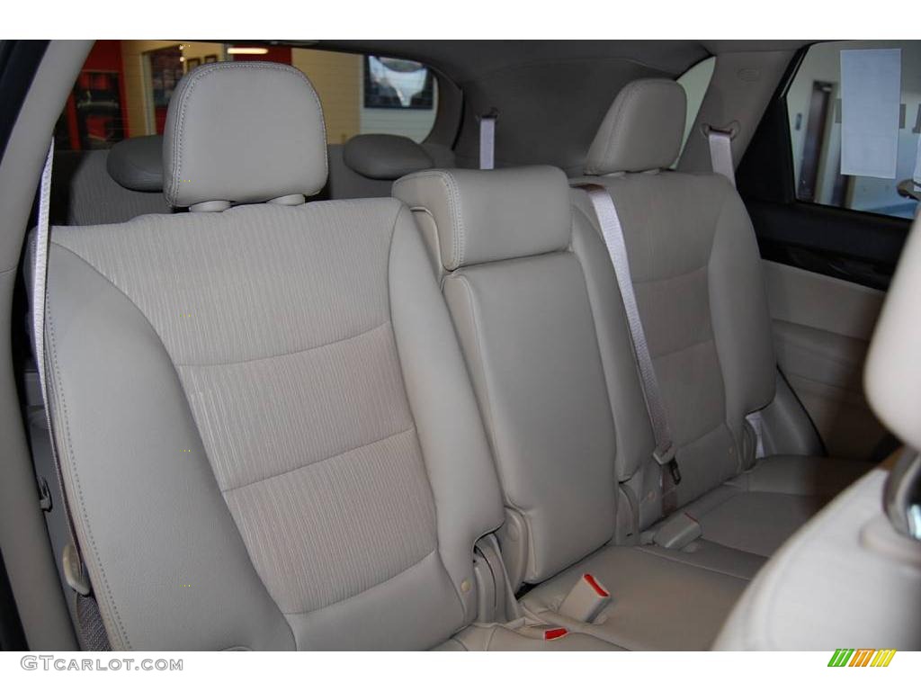 2011 Sorento EX V6 - White Sand Beige / Beige photo #22