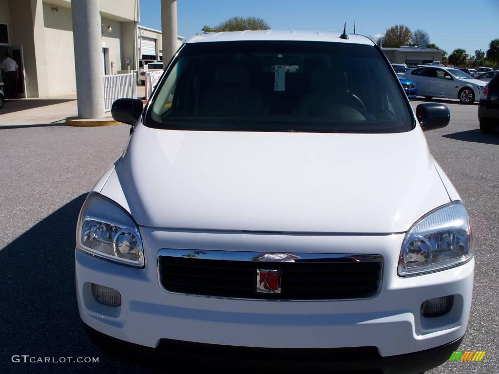 2006 Relay 2 - Polar White / Tan photo #2