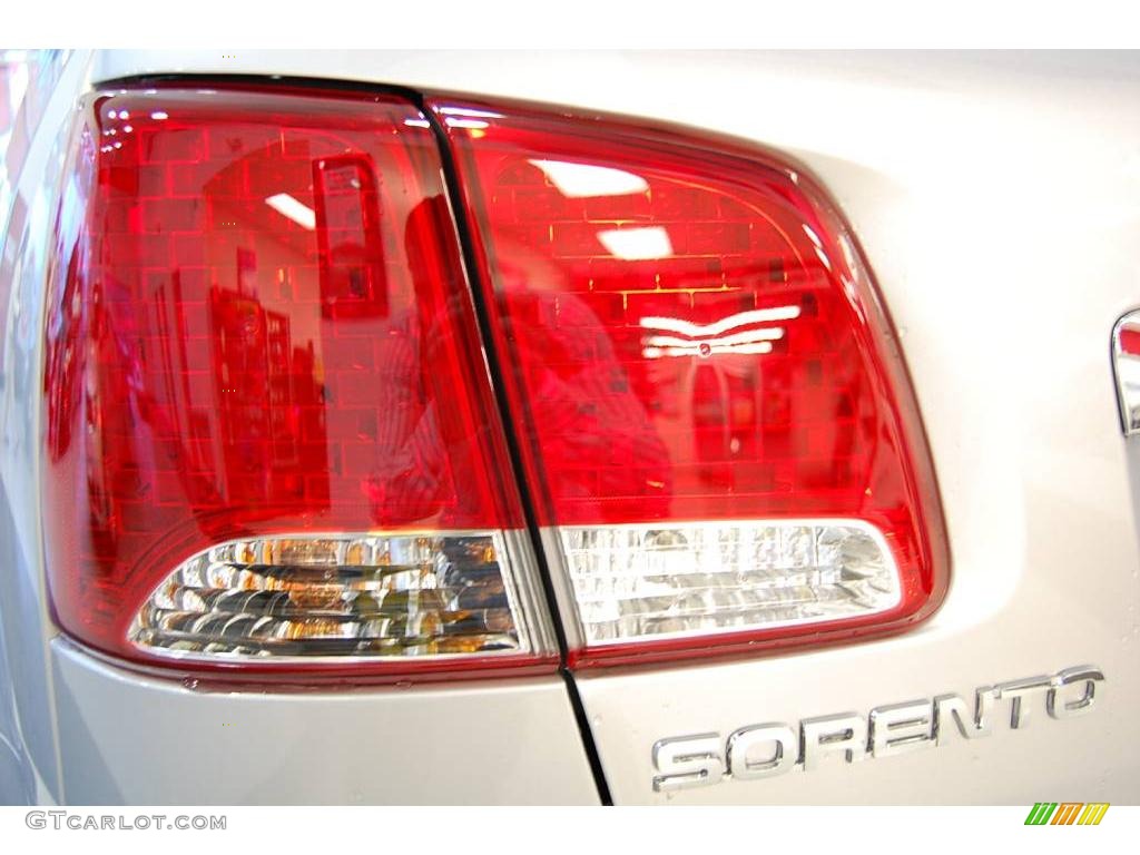 2011 Sorento LX AWD - Bright Silver / Gray photo #54