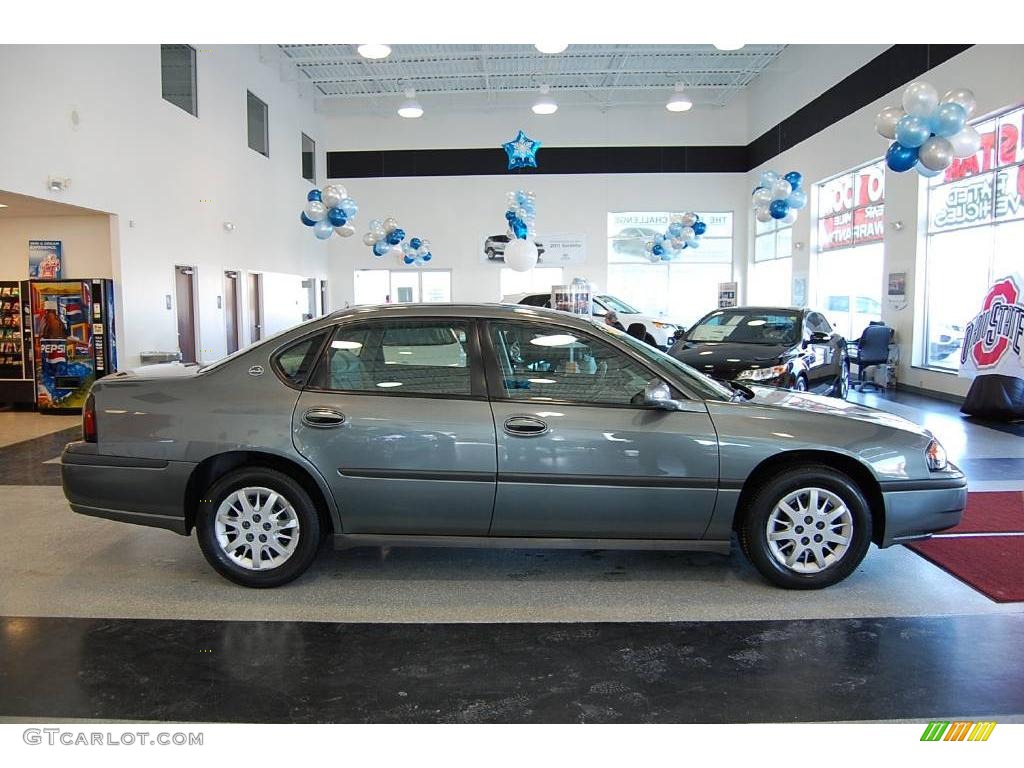 2005 Impala  - Medium Gray Metallic / Medium Gray photo #9