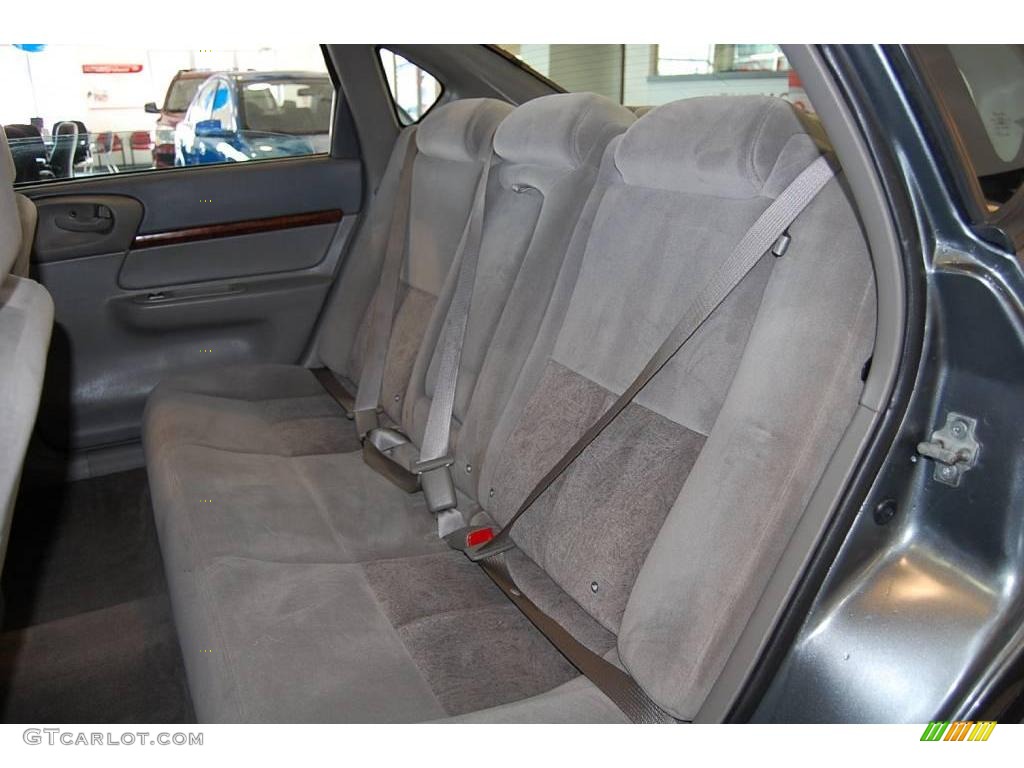2005 Impala  - Medium Gray Metallic / Medium Gray photo #19