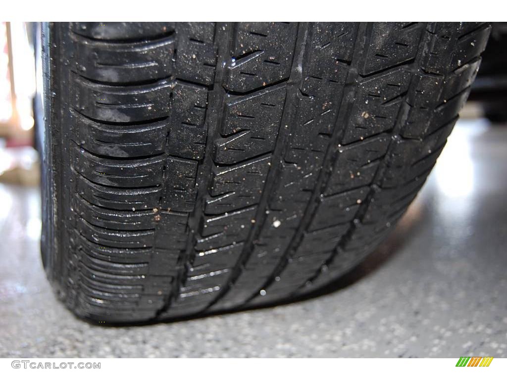 2005 Impala  - Medium Gray Metallic / Medium Gray photo #29