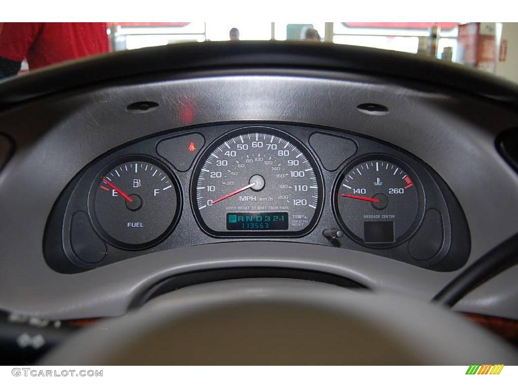 2005 Impala  - Medium Gray Metallic / Medium Gray photo #37