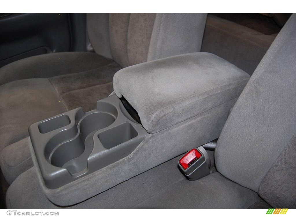 2005 Impala  - Medium Gray Metallic / Medium Gray photo #42