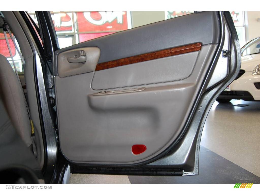 2005 Impala  - Medium Gray Metallic / Medium Gray photo #47