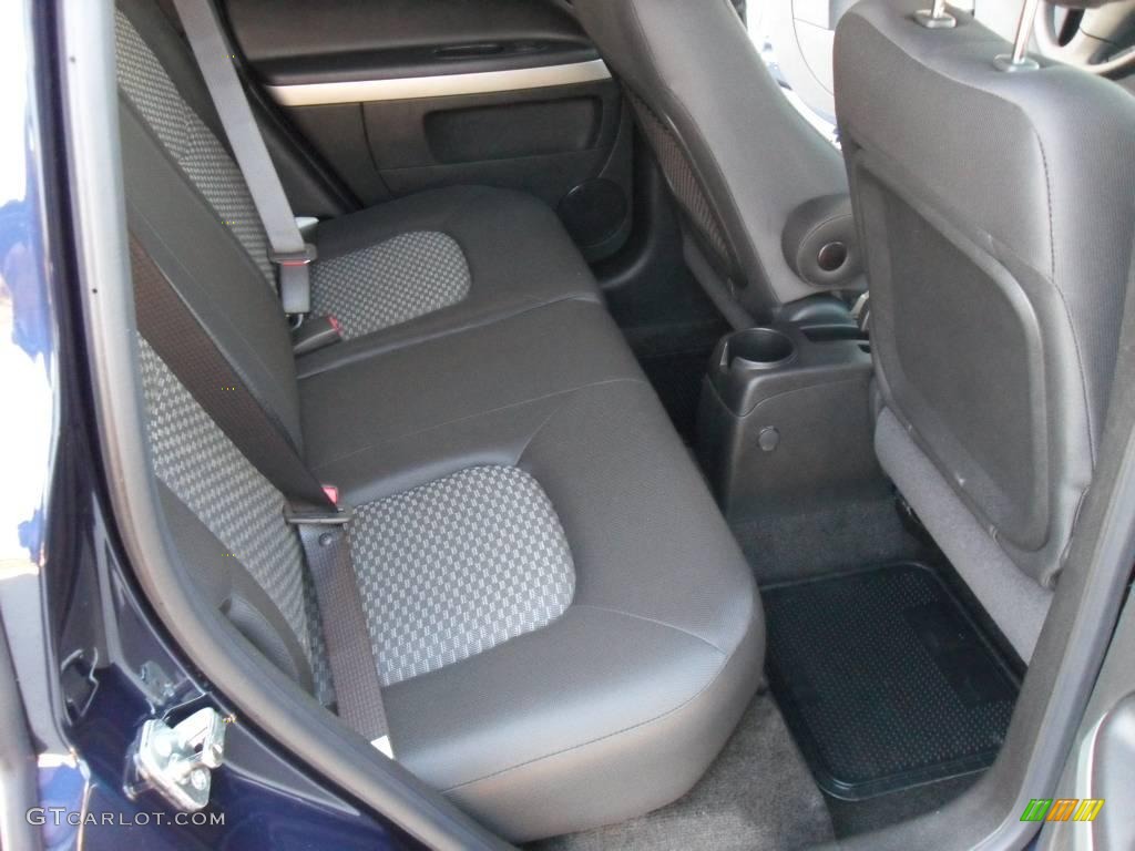 2010 HHR LT - Imperial Blue Metallic / Ebony photo #15