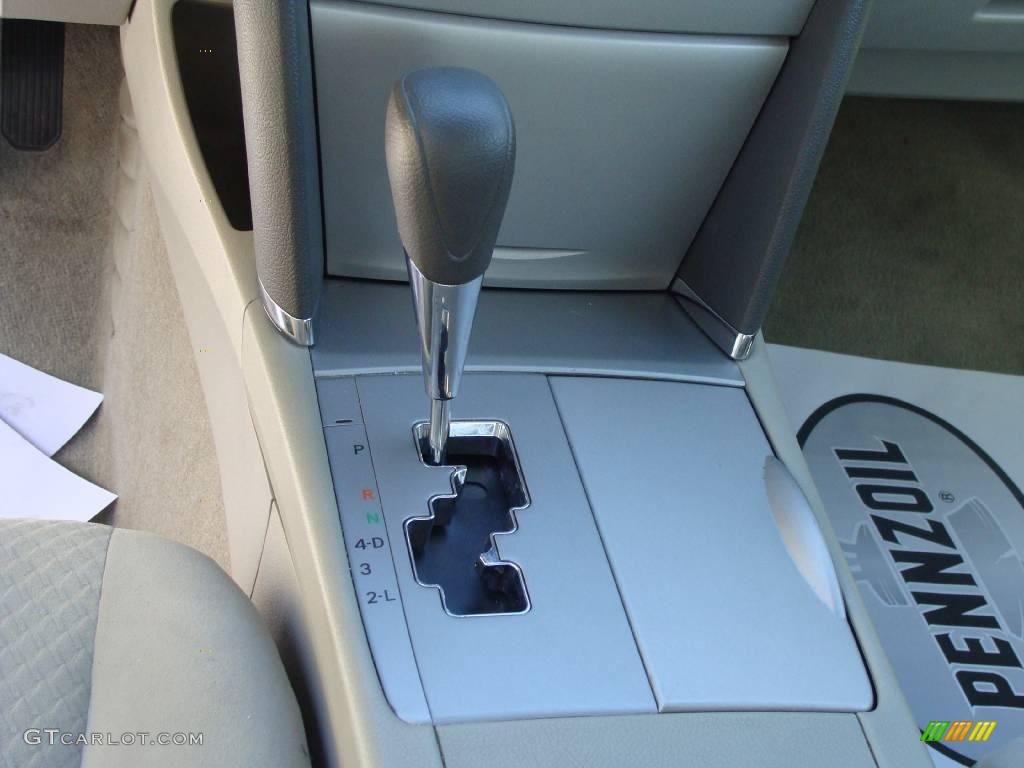 2007 Camry LE - Black / Ash photo #16